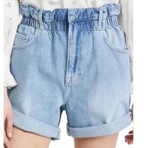 Frame high wasted jean short - M - great condition!